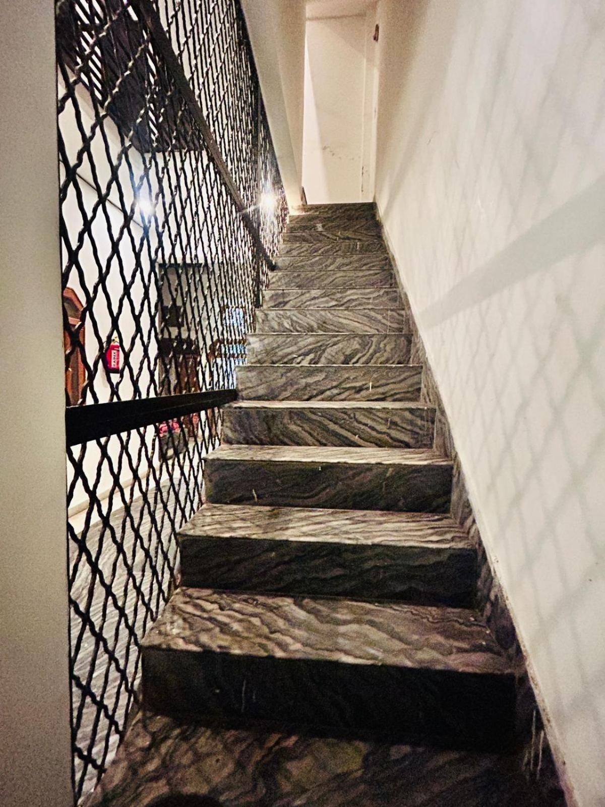 Agrawal Inn Guest House Mathura Esterno foto