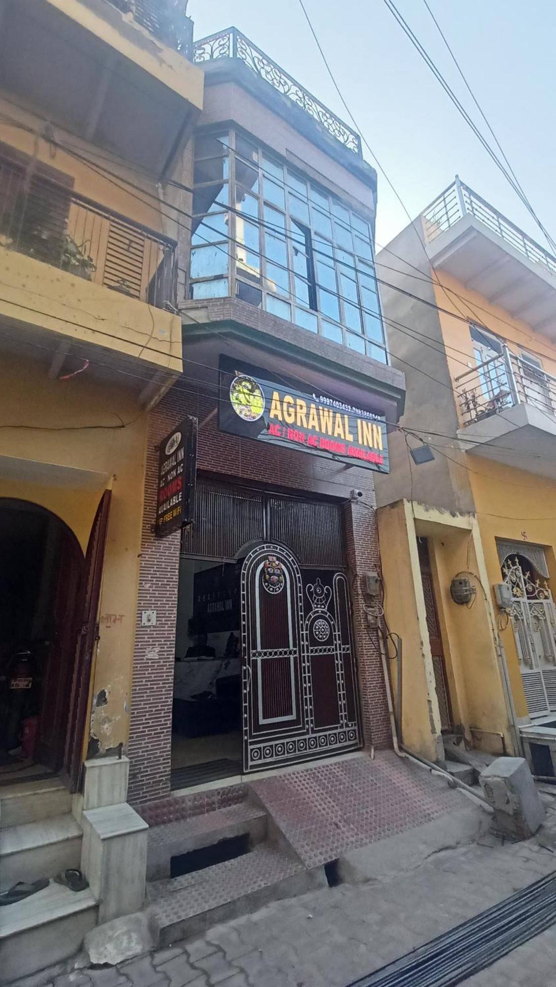 Agrawal Inn Guest House Mathura Esterno foto